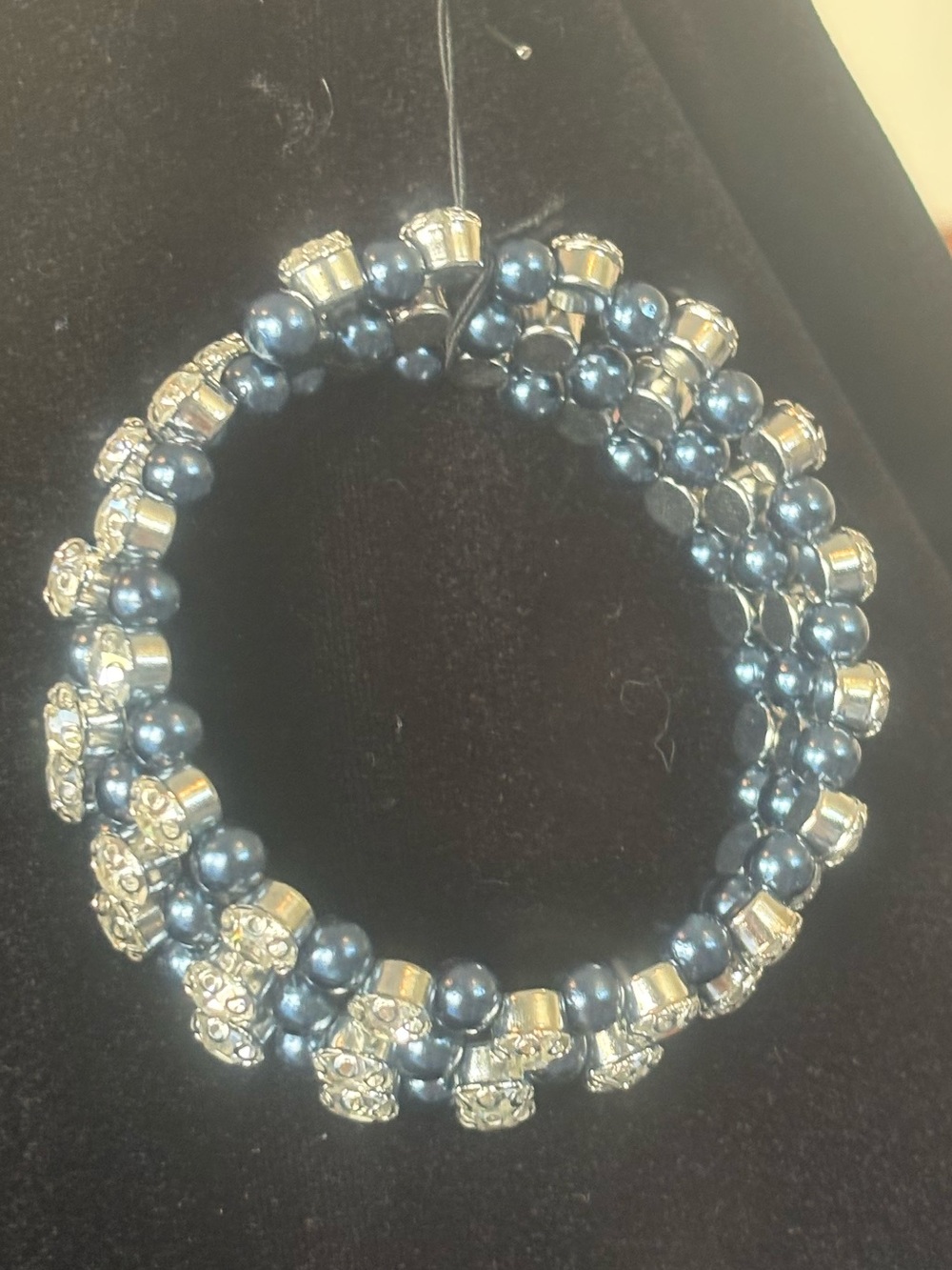 Elegant Navy Pearl and Silver Beaded Bracelet - Women Jewelry